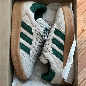 Adidas Samba XLG Sneaker Putty Grey/Collegiate Green (Men) size 8.5